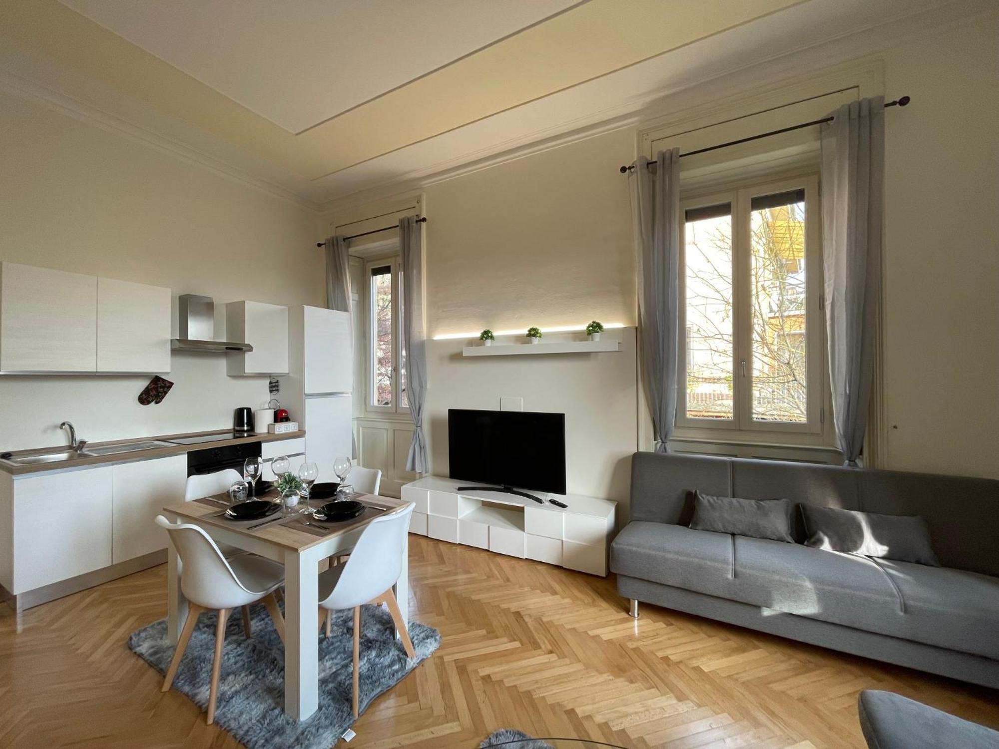 Bg Central Royal Suite Con Parcheggio - Vista Citta Alta Bérgamo Exterior foto