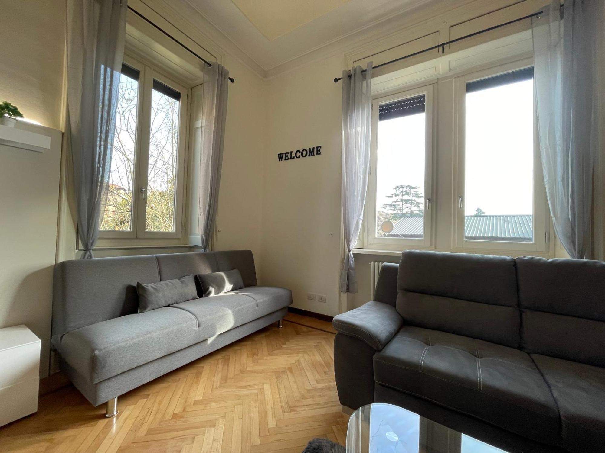 Bg Central Royal Suite Con Parcheggio - Vista Citta Alta Bérgamo Exterior foto