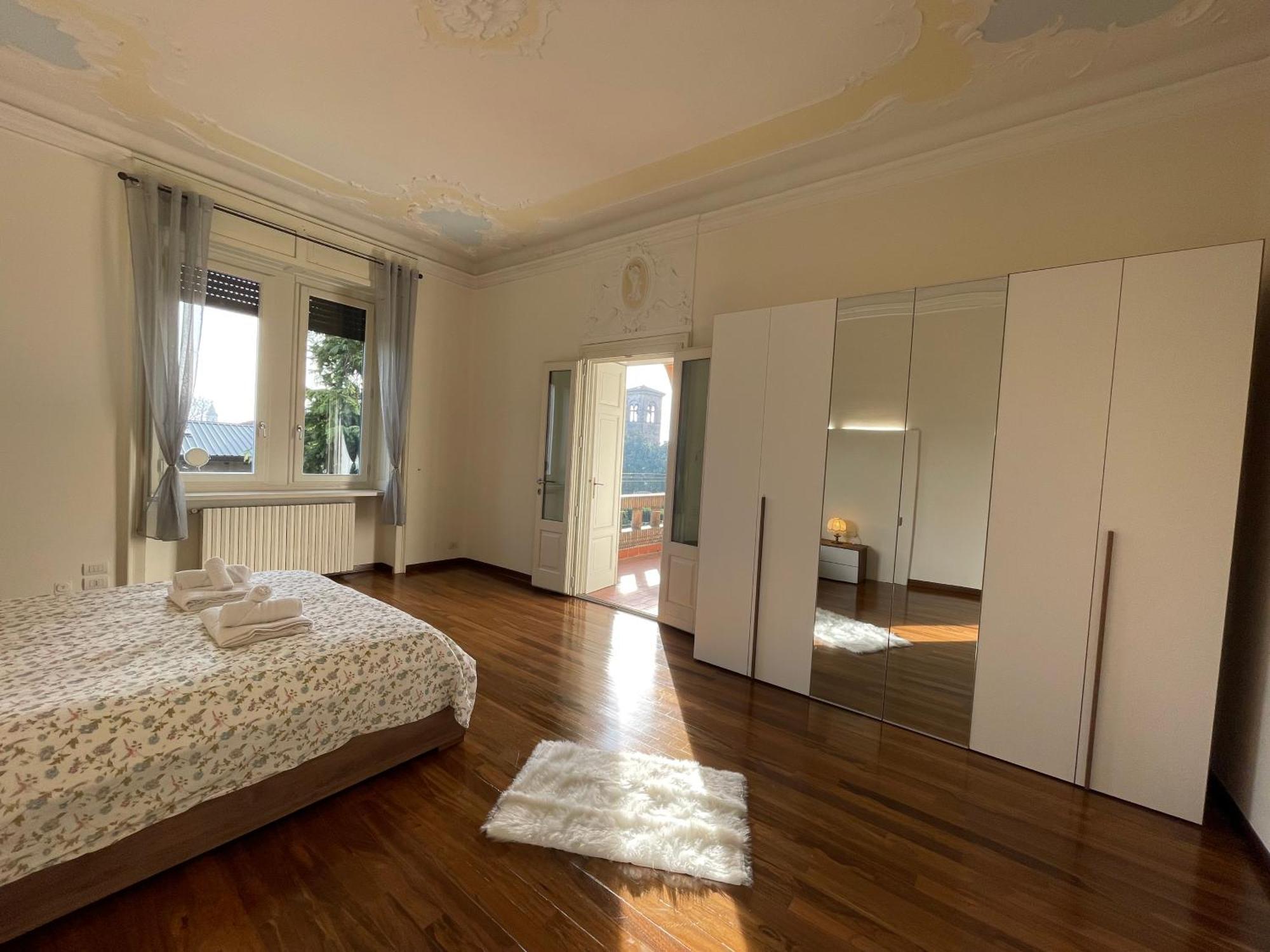Bg Central Royal Suite Con Parcheggio - Vista Citta Alta Bérgamo Exterior foto