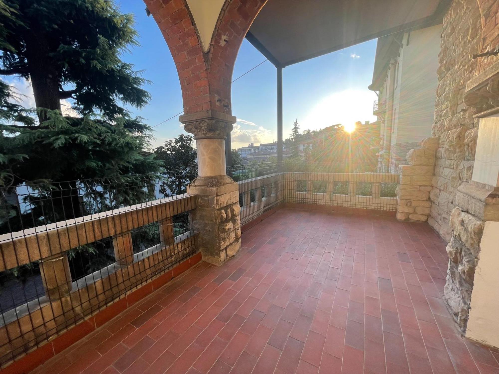 Bg Central Royal Suite Con Parcheggio - Vista Citta Alta Bérgamo Exterior foto