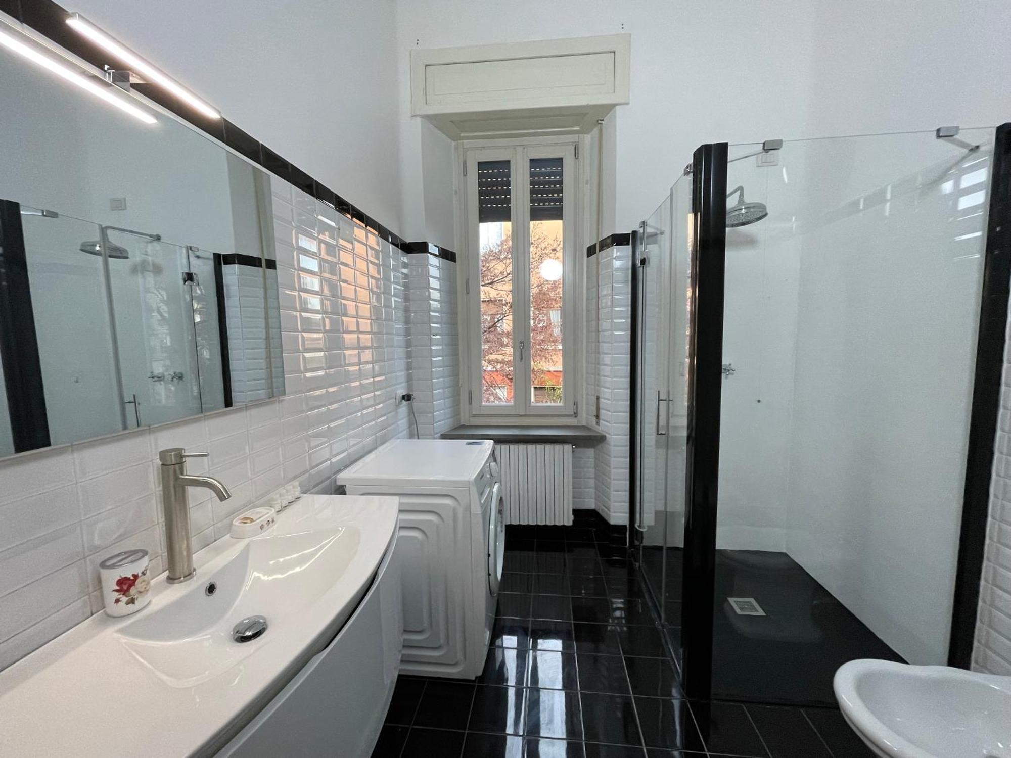 Bg Central Royal Suite Con Parcheggio - Vista Citta Alta Bérgamo Exterior foto